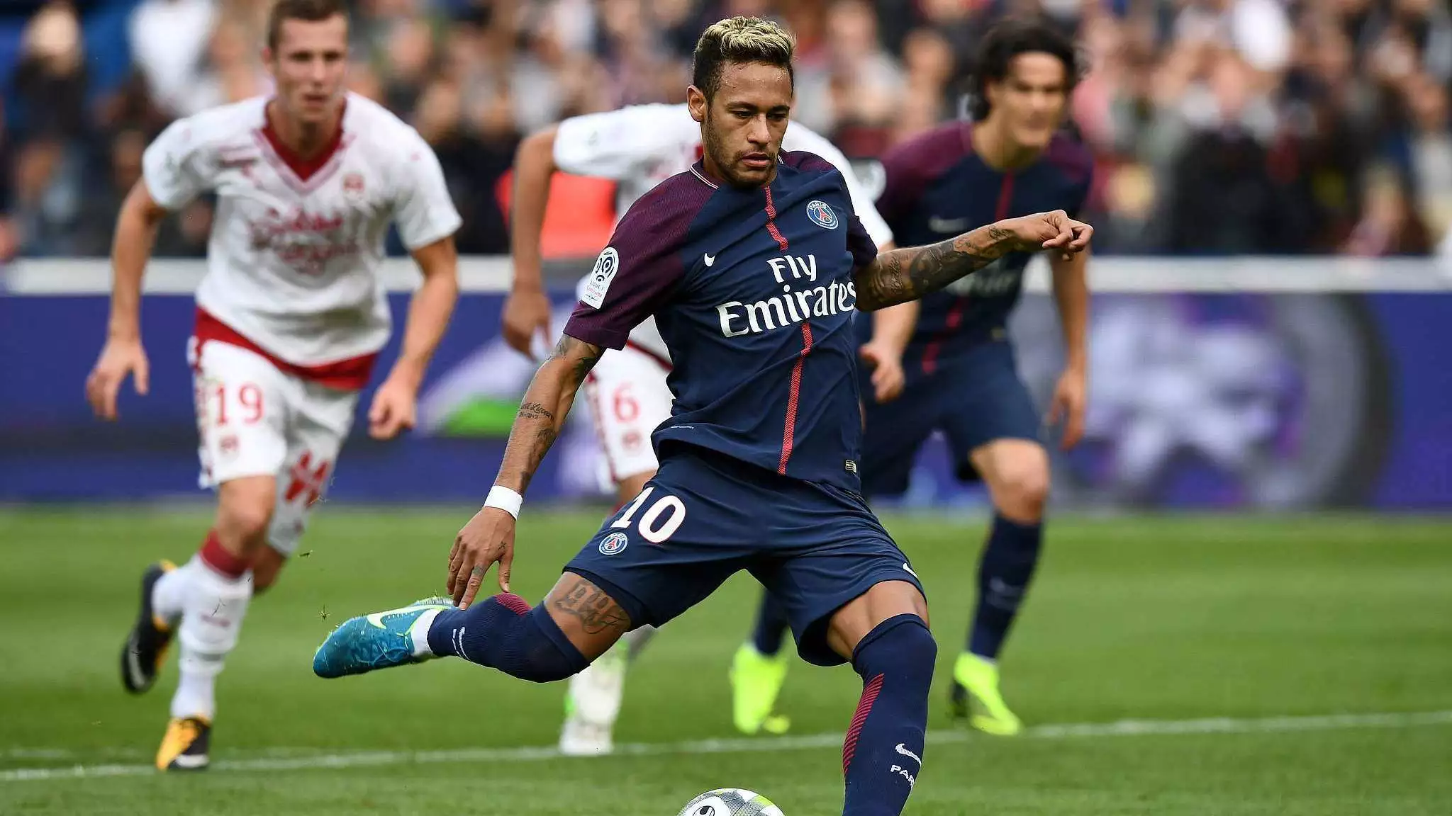 布伦森赛后调侃，若任市长将放任偷哈特手表者