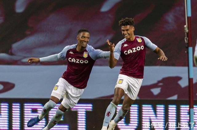 赫内斯：我希望穆勒未来回拜仁担任高管，他既聪明又受欢迎