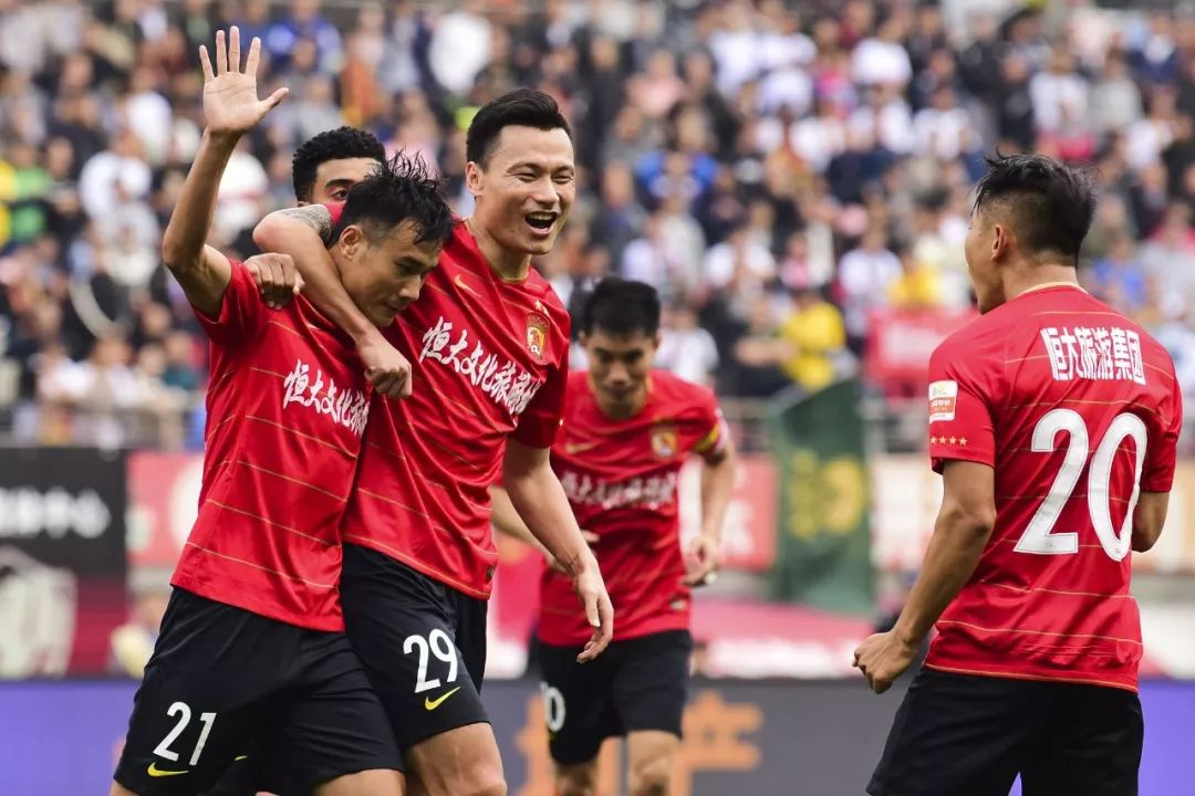 赫拉克勒斯前锋：希望俱乐部把我卖了，这样他们能赚很多钱